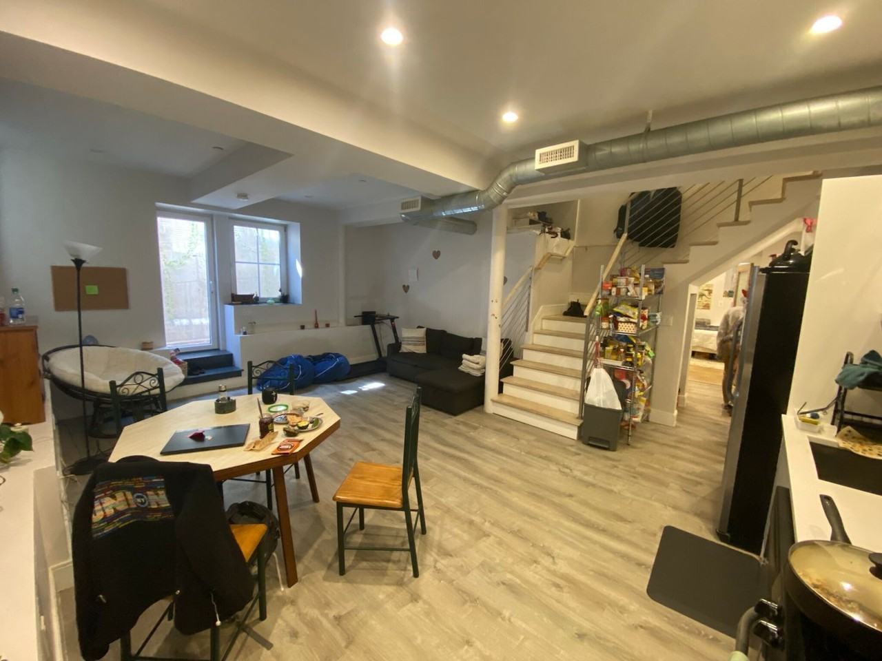 76 Forest St - Photo 2 of 14