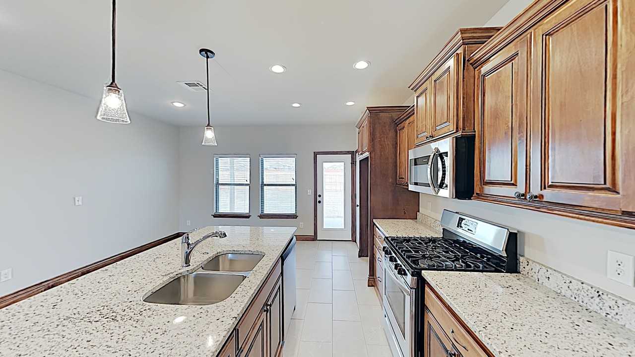 3501 Shutter Ridge Dr - Photo 7 of 21