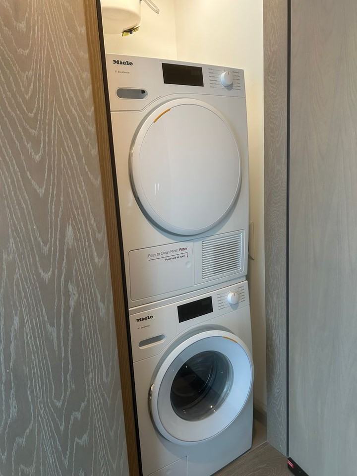 1000 Auahi St #2309 - Photo 6 of 7