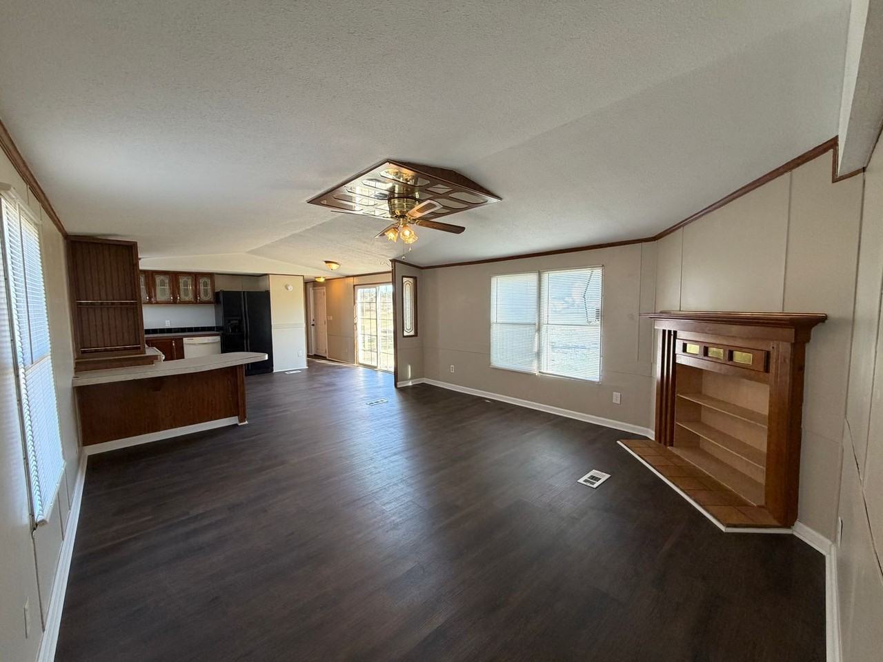 941 N Bucks Pocket Rd Se - Photo 4 of 11