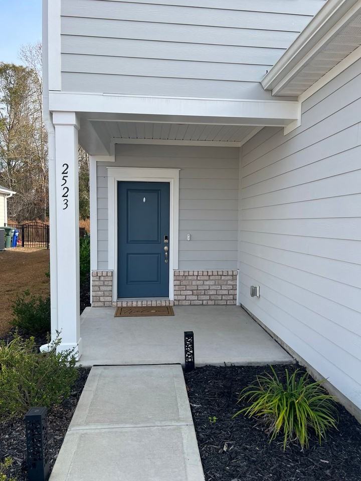 2523 Copper Creek Loop - Photo 3 of 25