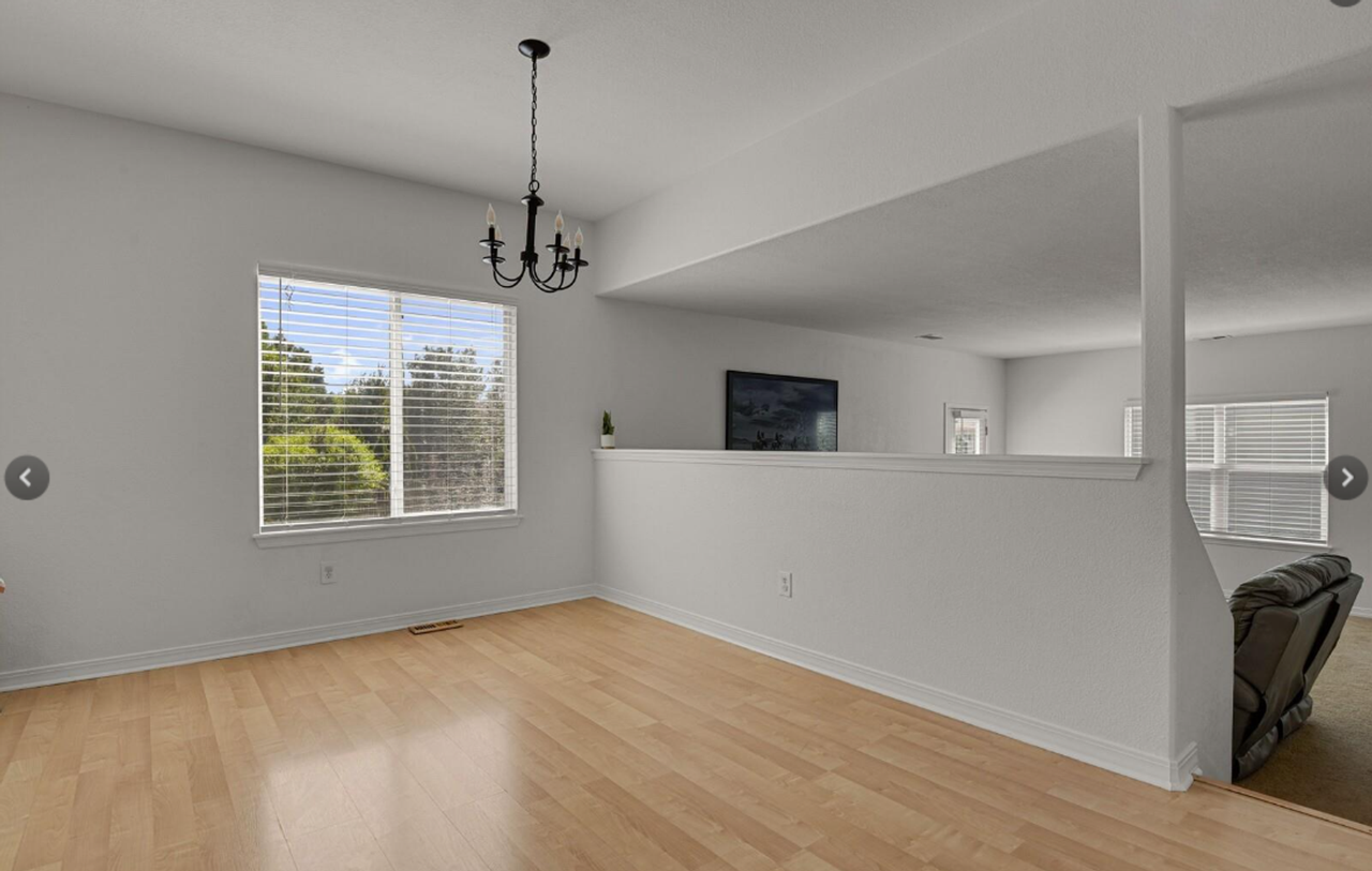 19434 E Lasalle Pl - Photo 4 of 20