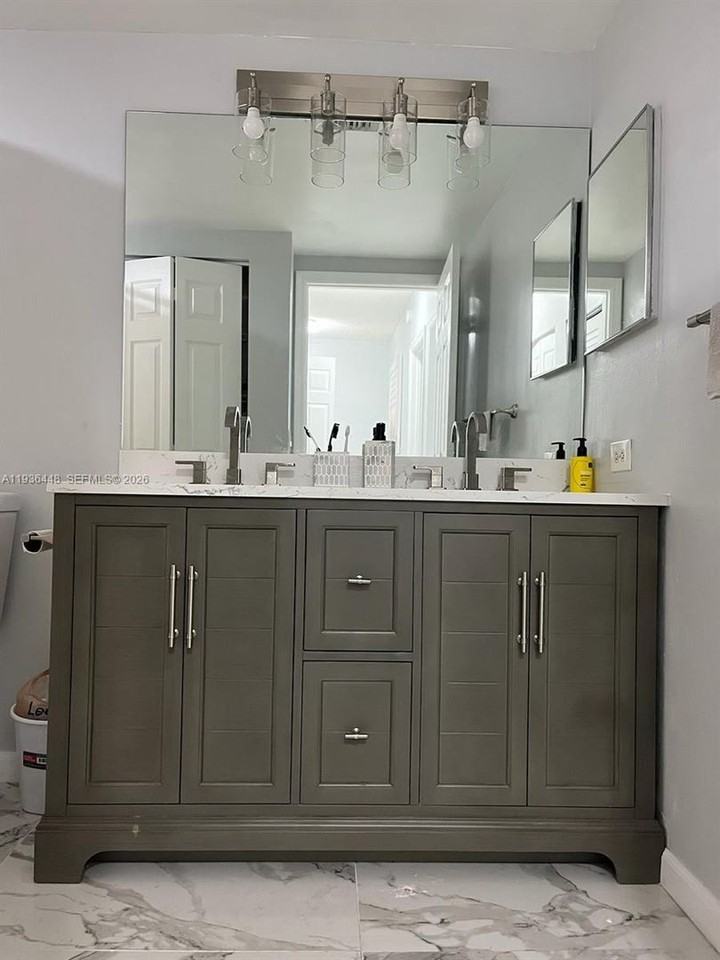 2452 Centergate Dr #0 - Photo 3 of 13