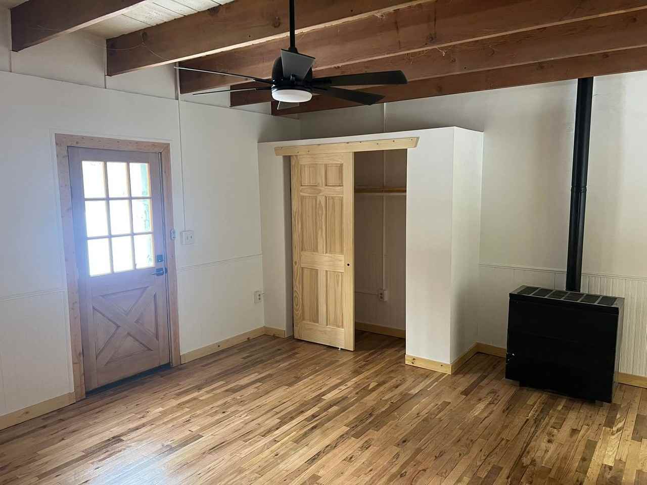 224 E Bakerville Rd - Photo 2 of 7