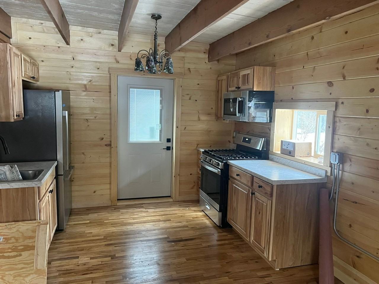 224 E Bakerville Rd - Photo 3 of 7