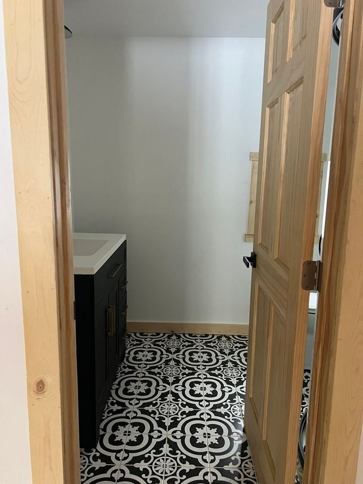 224 E Bakerville Rd - Photo 5 of 7