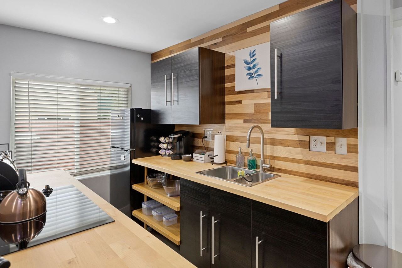 Boutique Wheat Ridge apartment building with rooftop deck - Photo 6 of 50