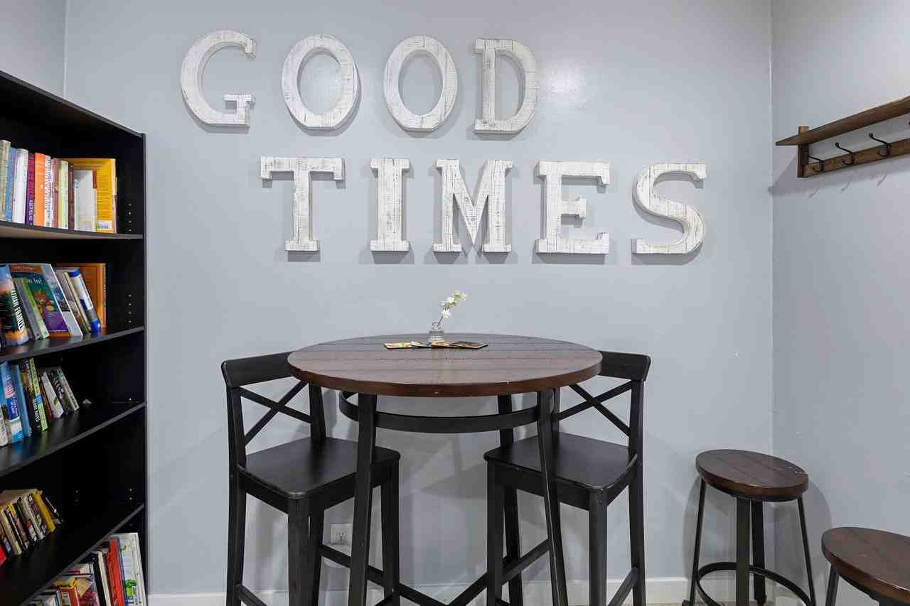 Boutique Wheat Ridge apartment building with rooftop deck - Photo 7 of 50