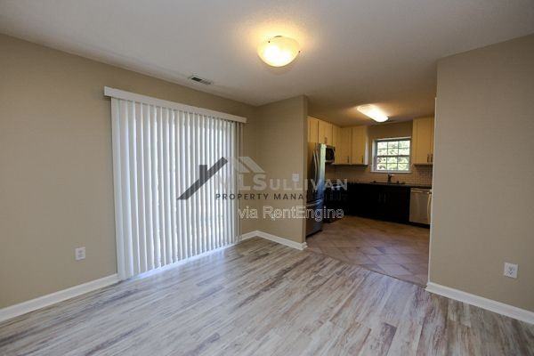 608 Edenberry Dr - Photo 4 of 16