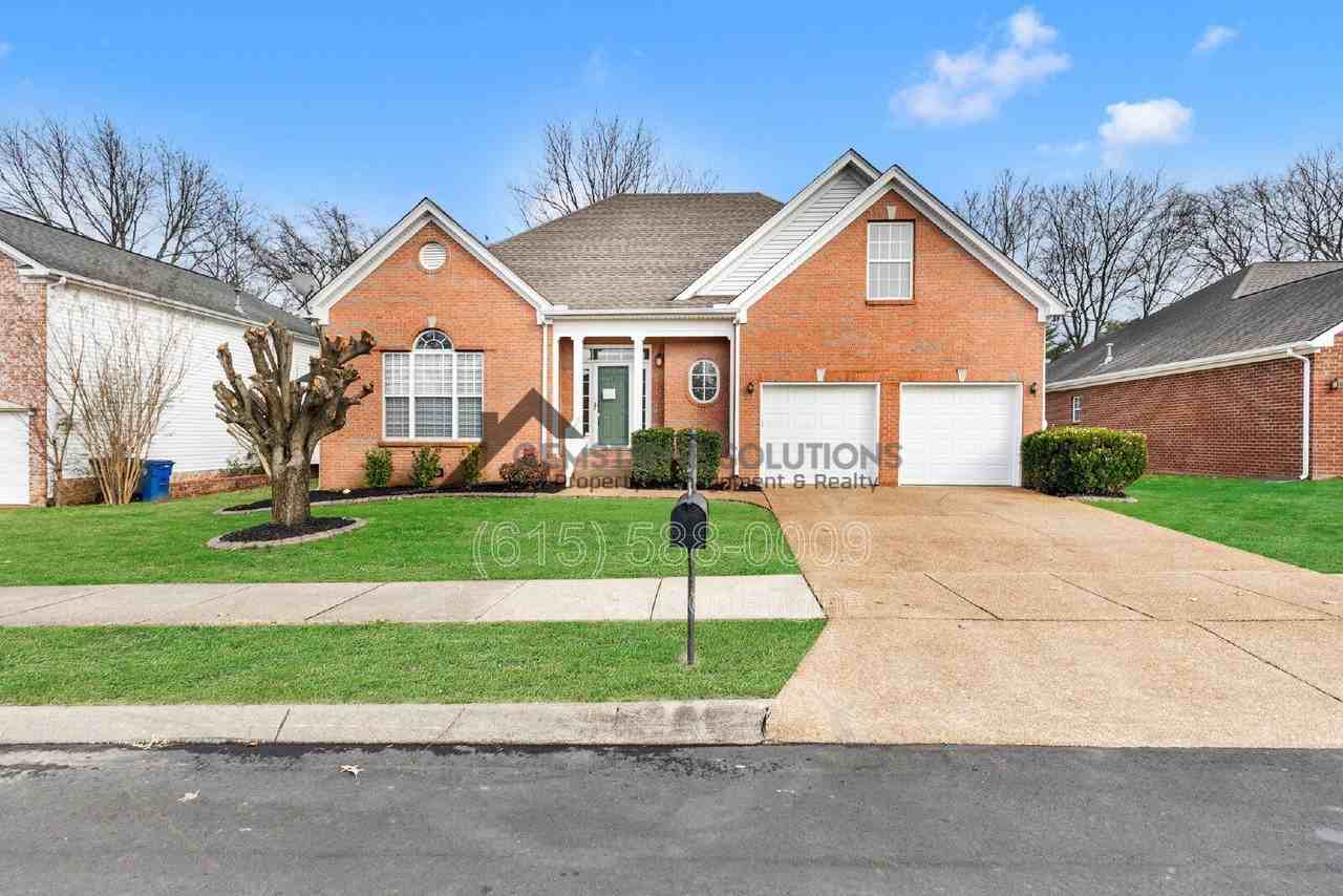 324 Astor Way - Photo 4 of 50