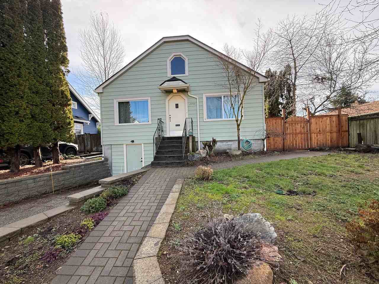 2906 S 9th St #MAIN - Photo 2 of 43