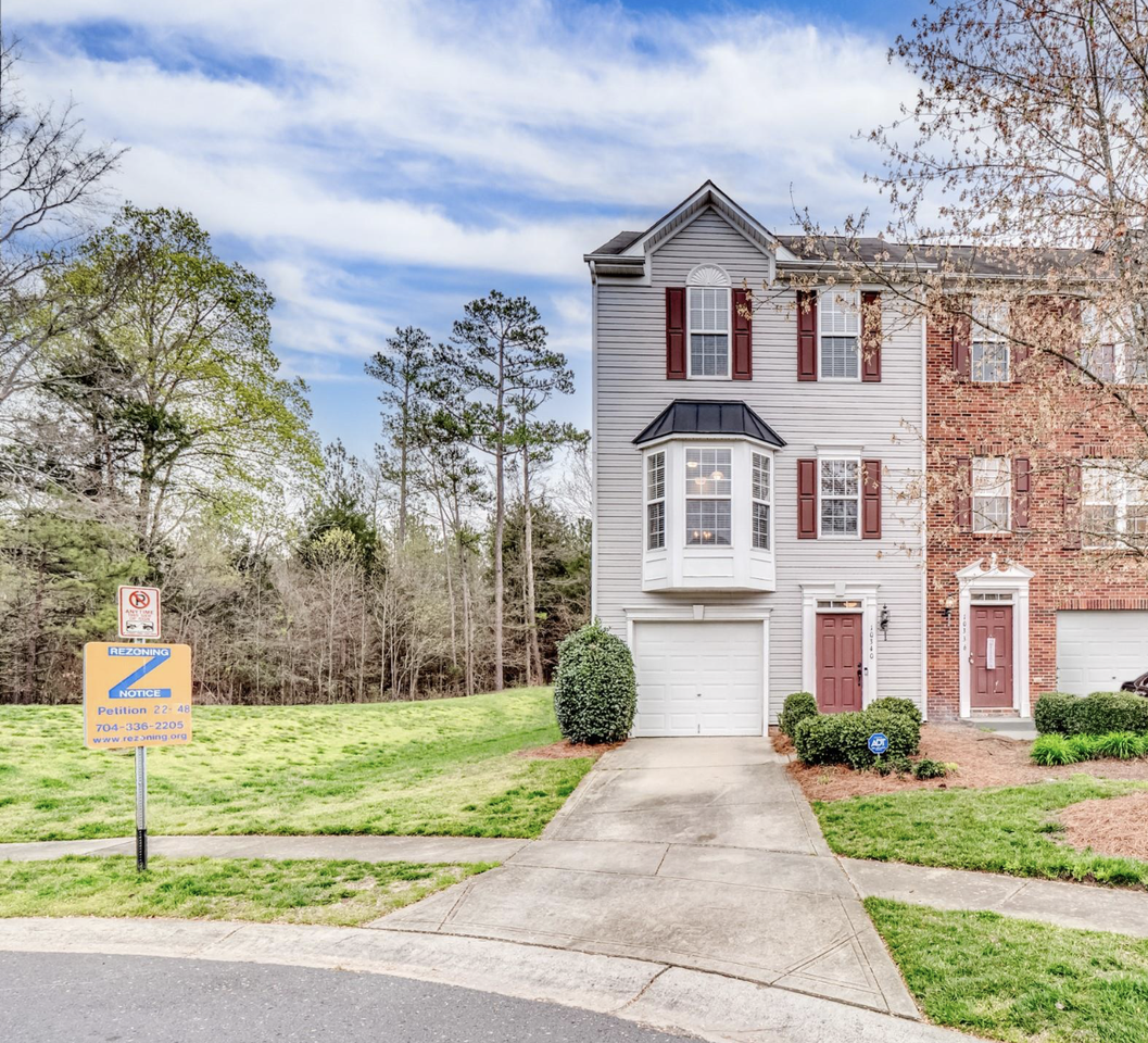 10340 Garrett Grigg Rd - Photo 2 of 27