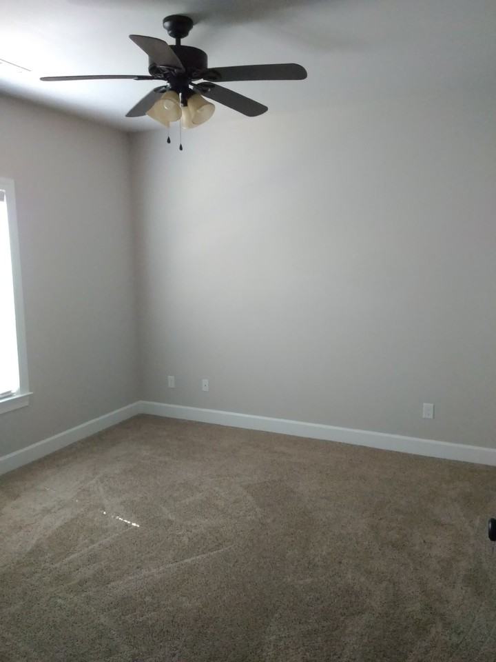 245 Cypress Rdg - Photo 4 of 5