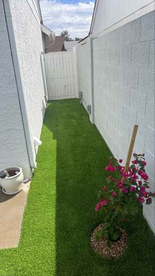 3330 E Siesta Ln - Photo 4 of 17