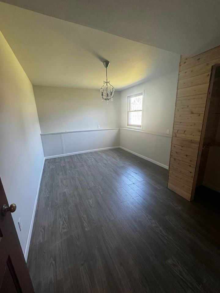 2229 Crary St #2229 - Photo 3 of 10