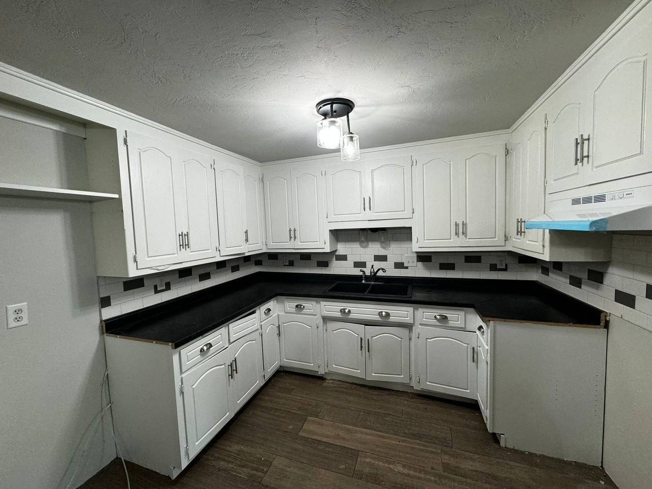 2229 Crary St #2229 - Photo 6 of 10