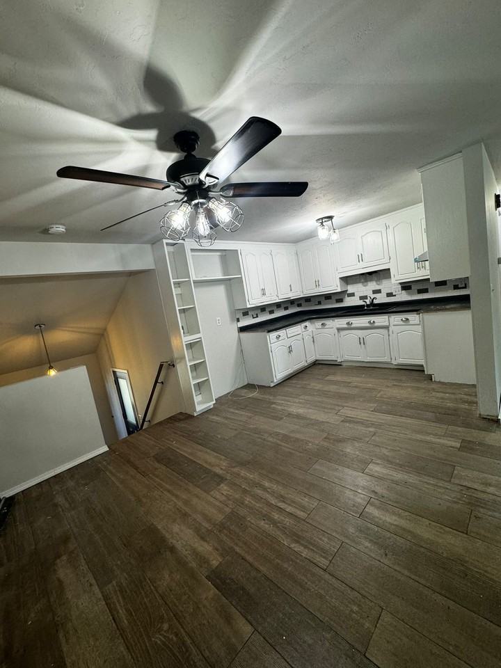 2229 Crary St #2229 - Photo 2 of 10
