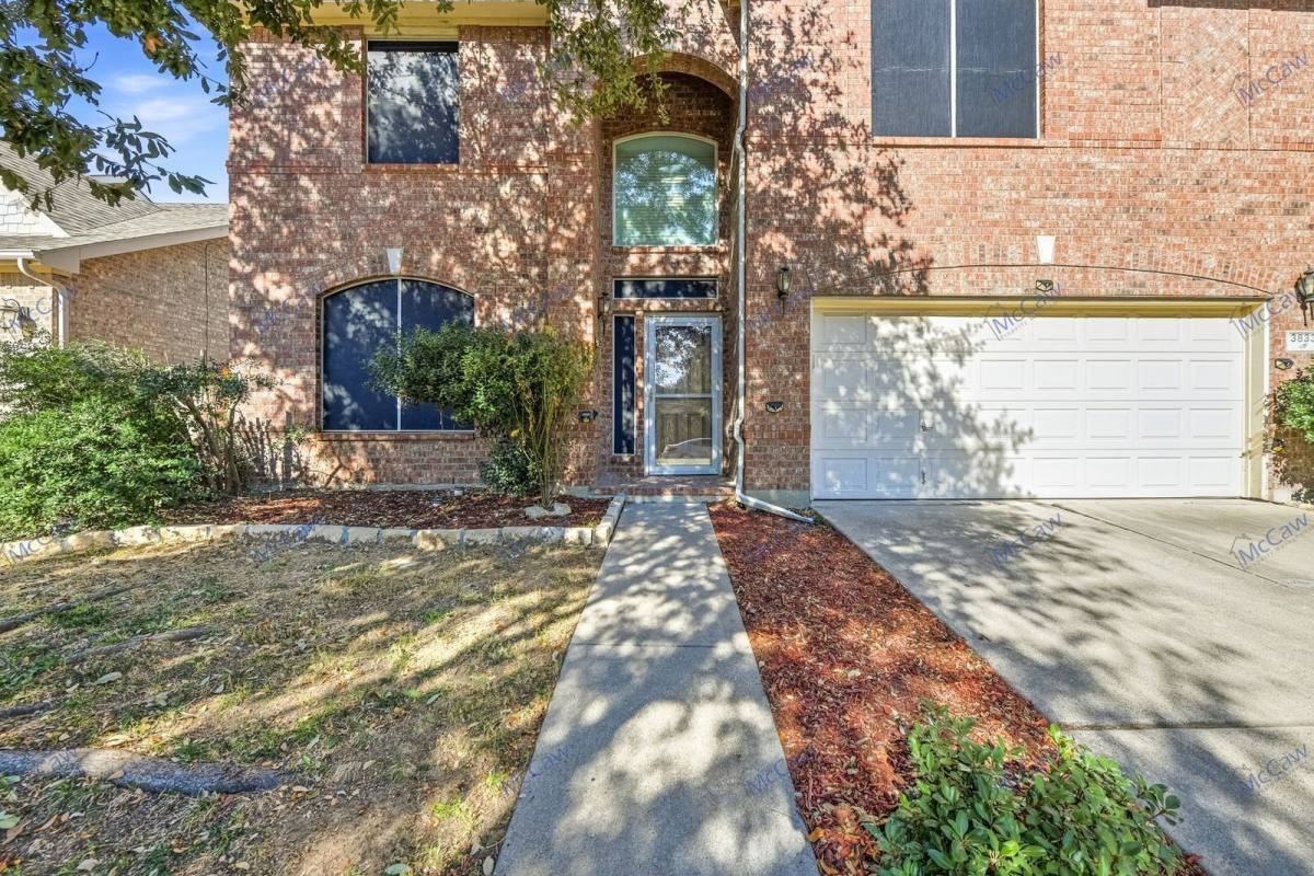 3833 Tidball Dr - Photo 3 of 10