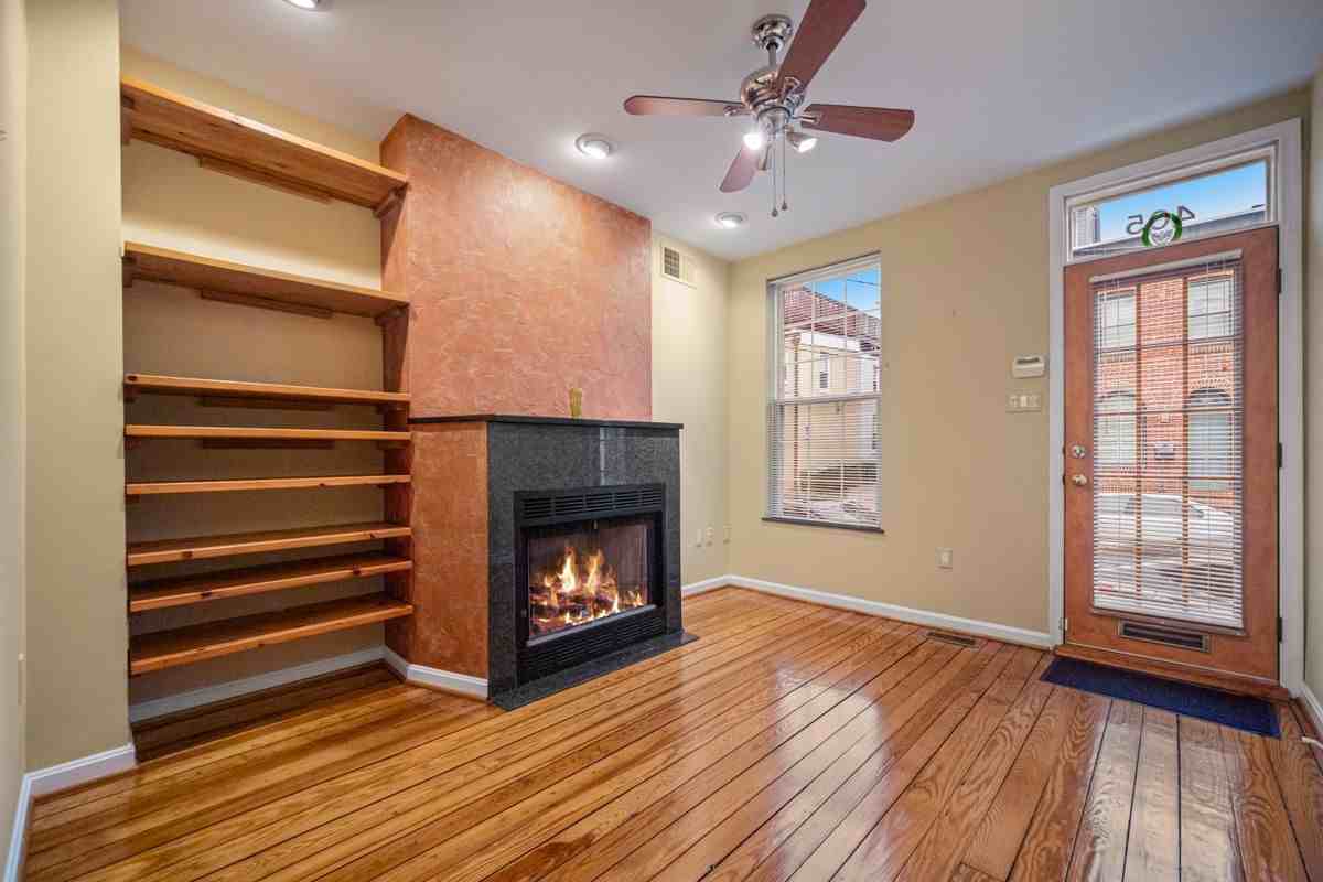 405 E Gittings St - Photo 6 of 20