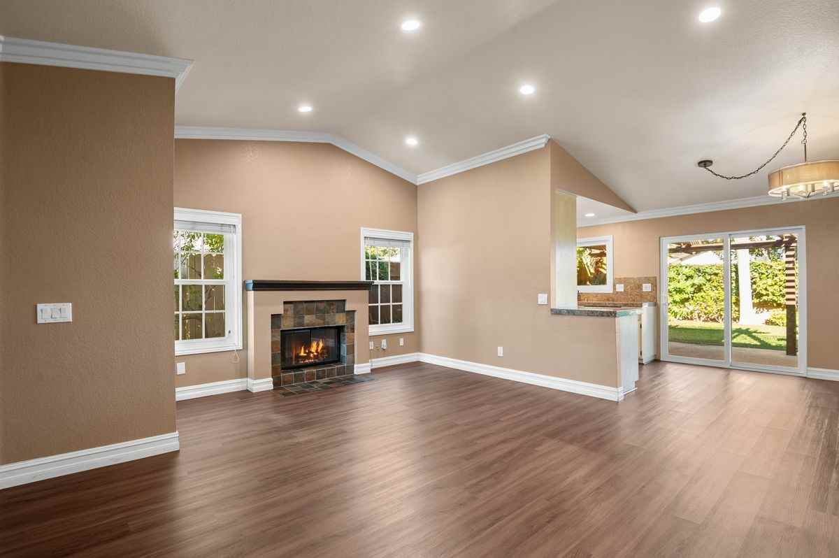 5059 Via Calderon - Photo 2 of 19