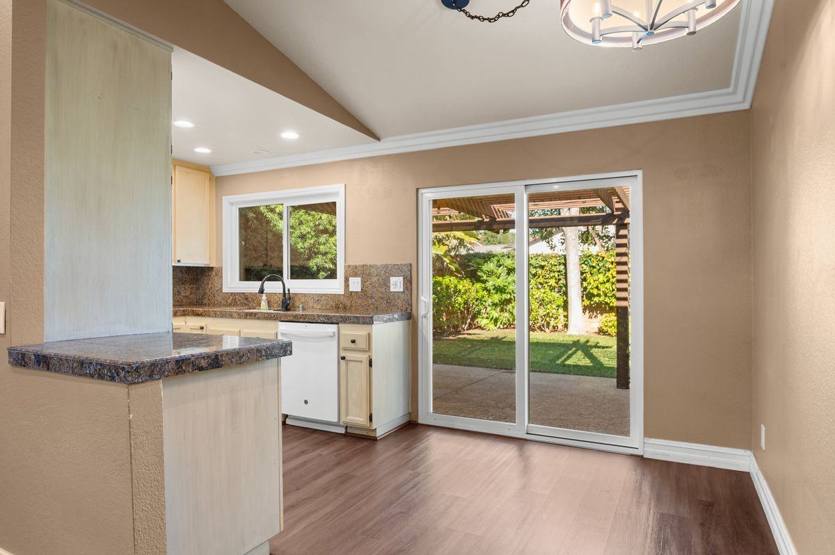 5059 Via Calderon - Photo 3 of 19