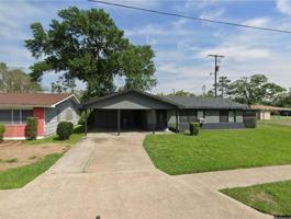 featured image of 1908 N 16th St