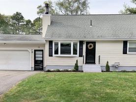 15 Alvina Blvd - Photo 1 of 1