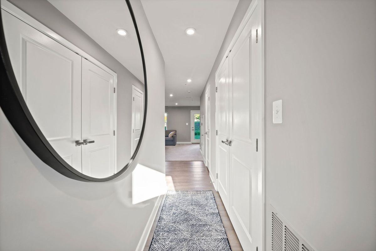 171 Woodgate Cir - Photo 3 of 50