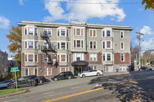 312 E Olive Pl #300 - Photo 1 of 1