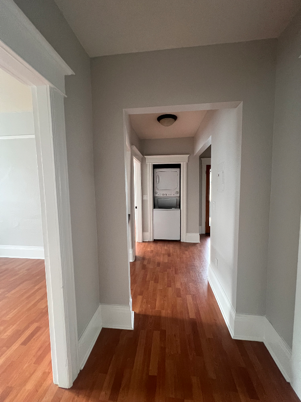 312 E Olive Pl #300 - Photo 3 of 12