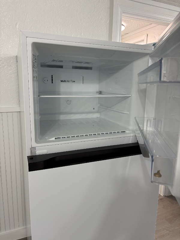 208 Morning Dr #2 - Photo 4 of 9