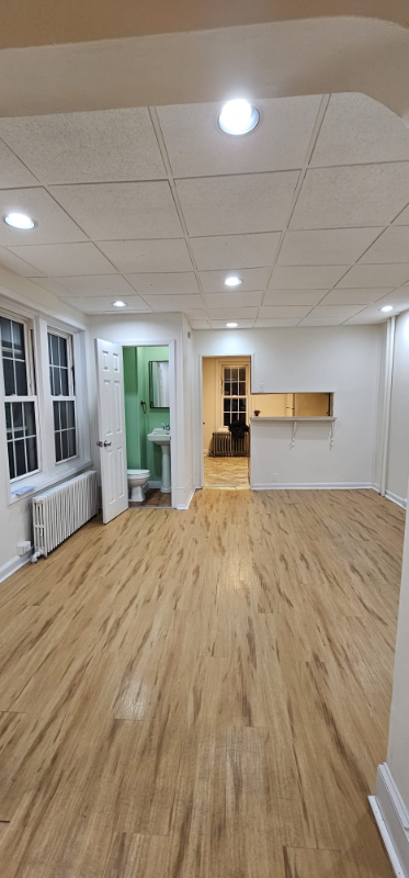 1229 S Broad St - Photo 3 of 17