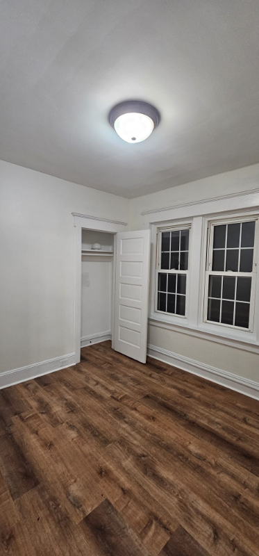 1229 S Broad St - Photo 7 of 17