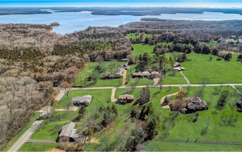 1511 Stewarts Ferry Pike - Photo 2 of 20