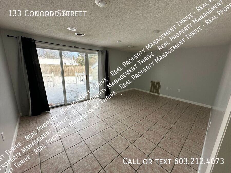 133 Concord St - Photo 4 of 22