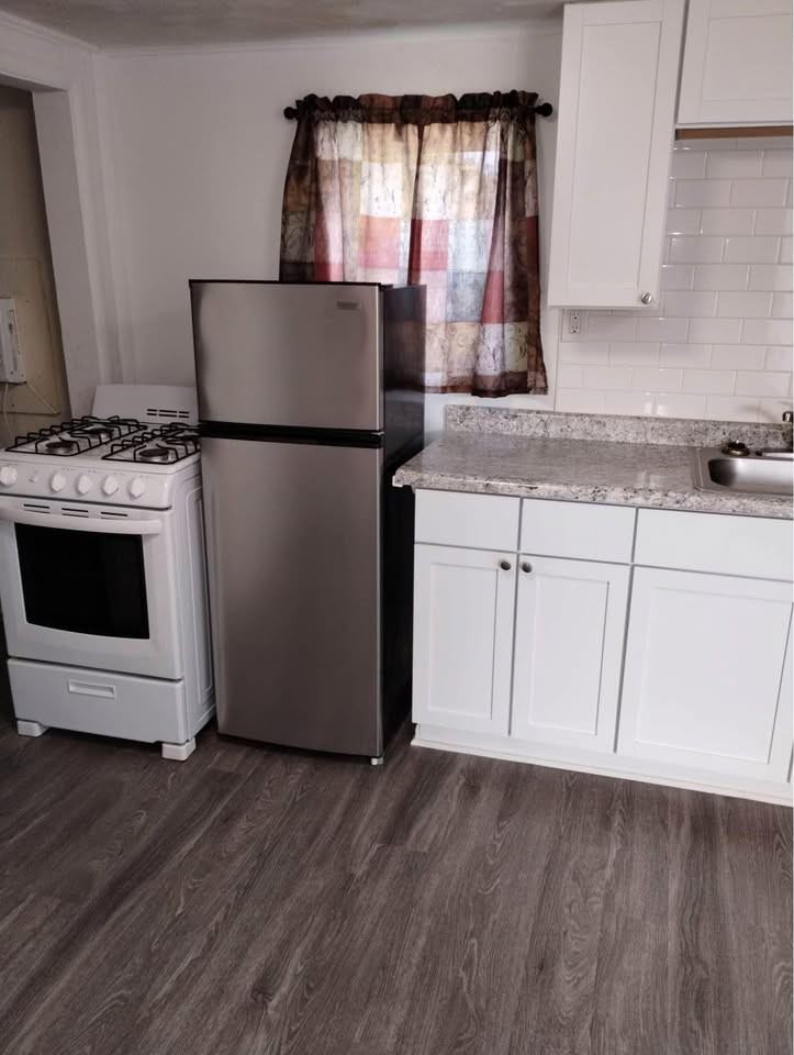 5394 S Dort Hwy #8 - Photo 2 of 9