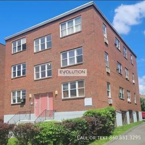 44 Standish St Apt C2 #C2 - Photo 7 of 7