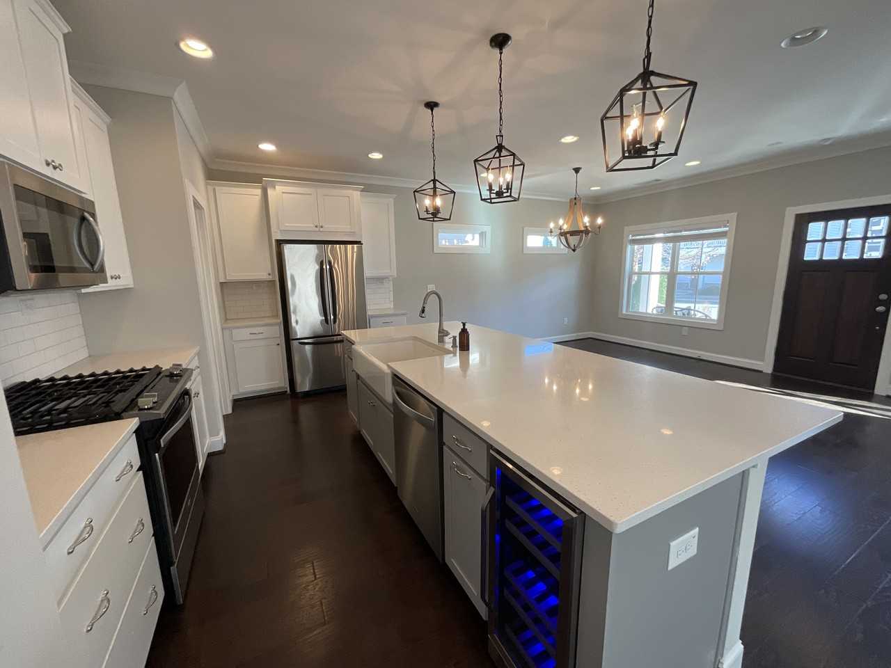 2308 Echelon Ln #NA - Photo 3 of 32