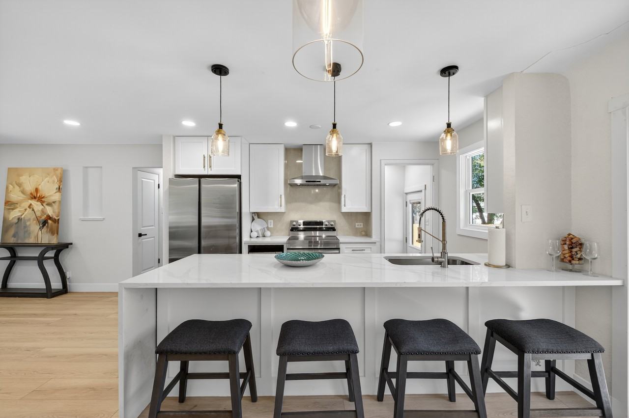 1856 S Steele St #NA - Photo 4 of 21