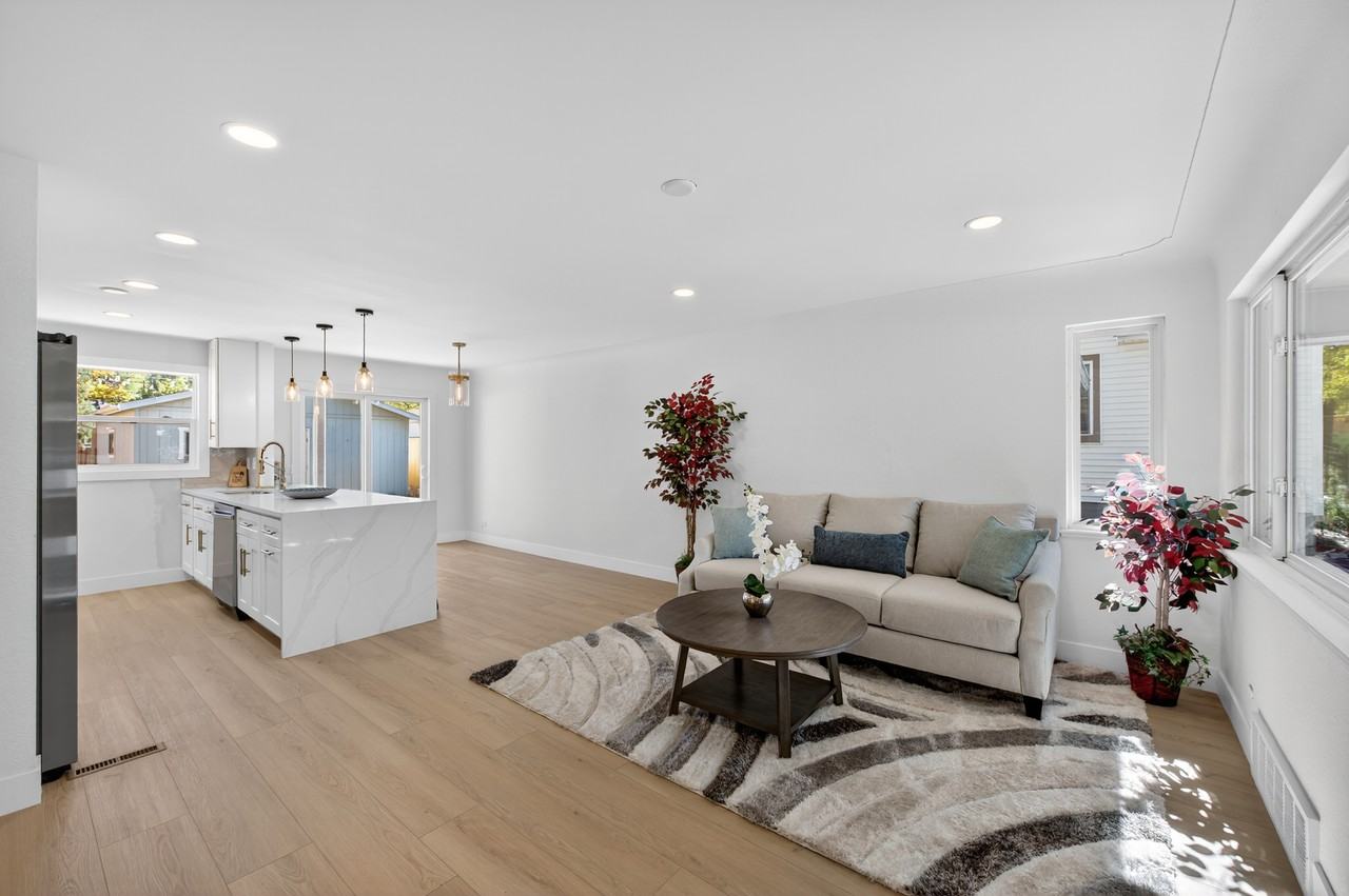 1856 S Steele St #NA - Photo 5 of 21