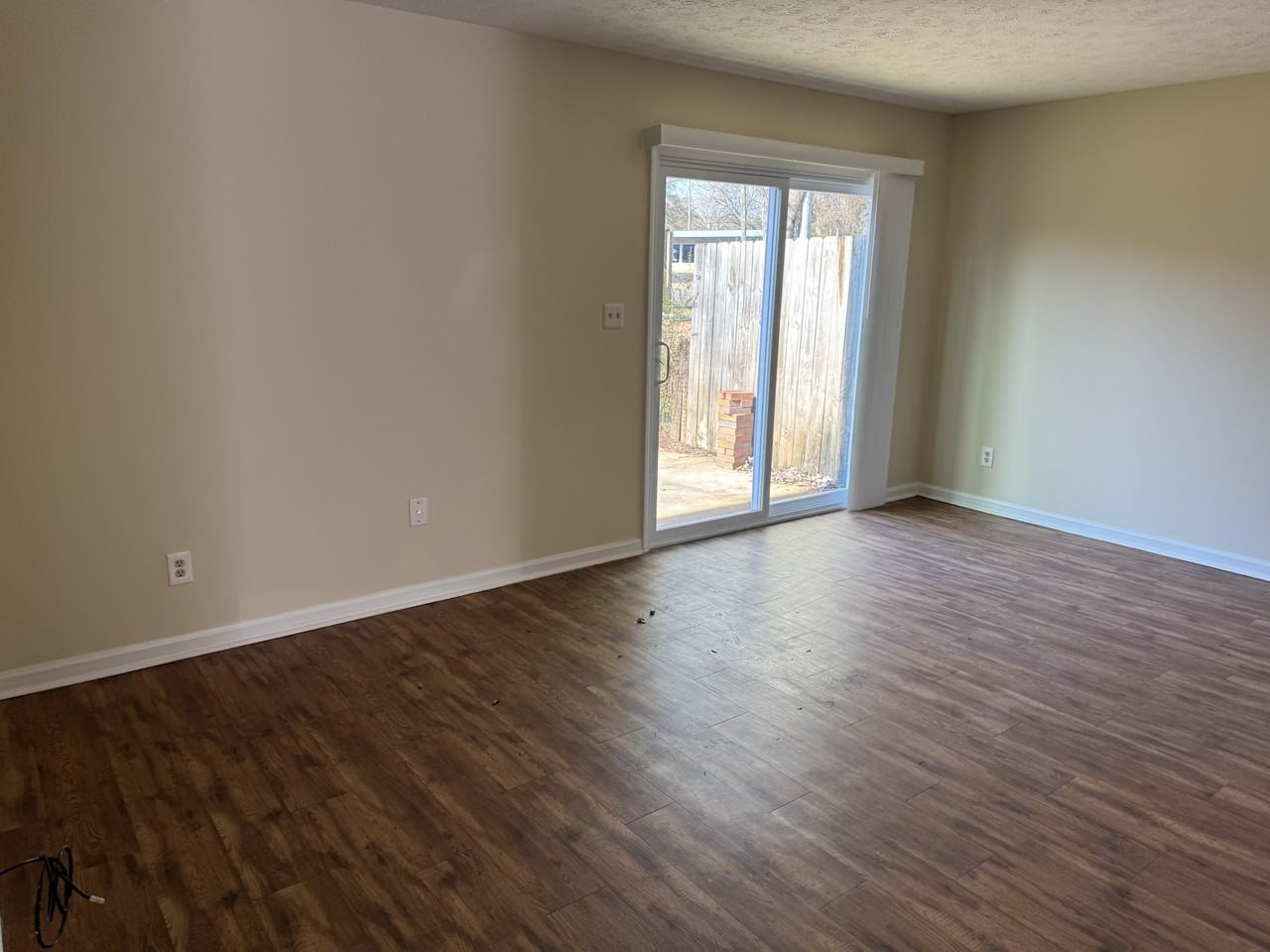 257 N Court St #257 - Photo 4 of 20