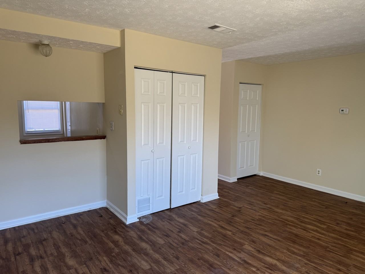 257 N Court St #257 - Photo 5 of 20