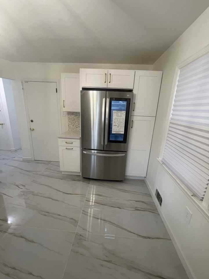 737 Linden Ave #NA - Photo 3 of 19