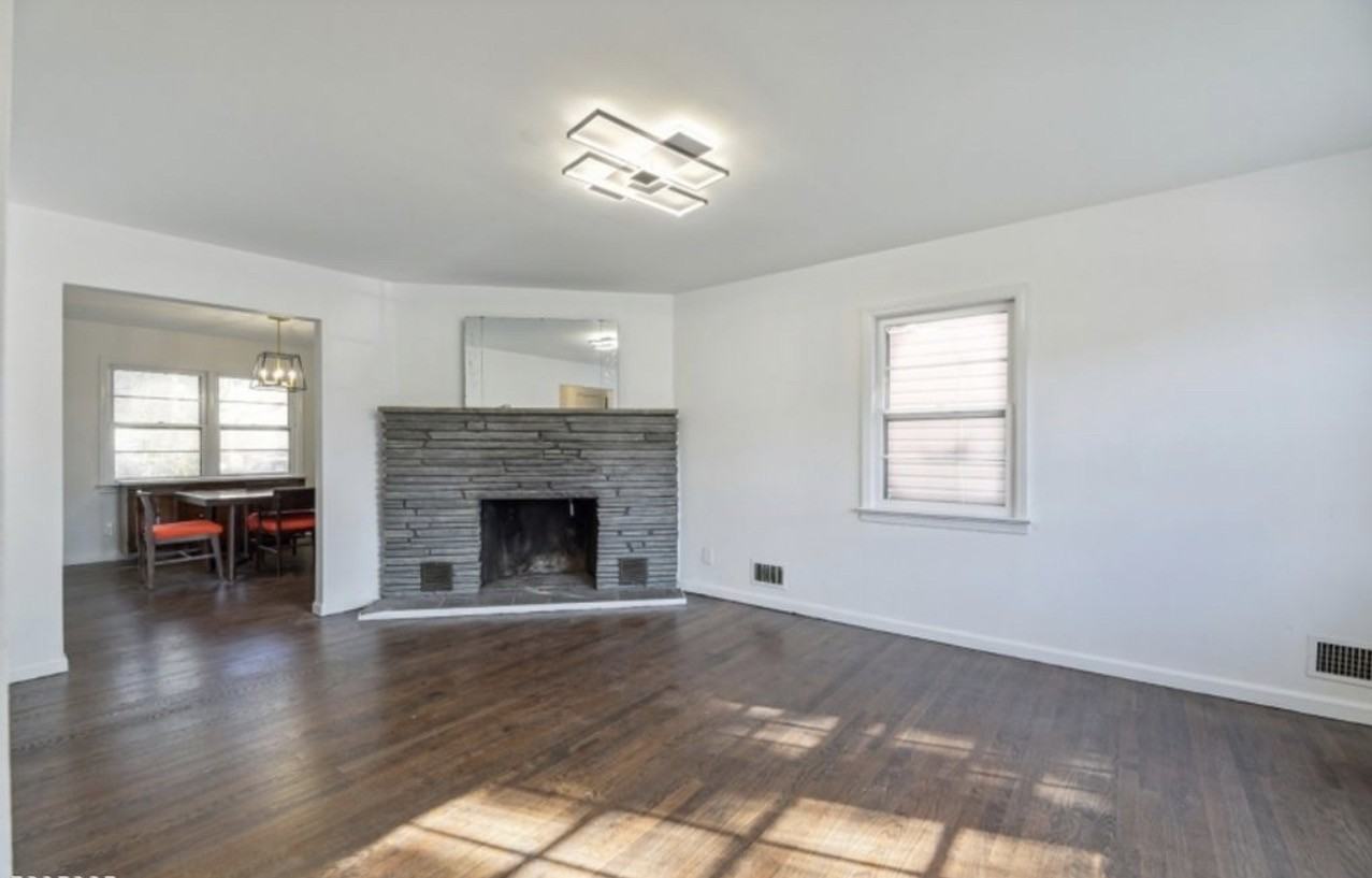 737 Linden Ave #NA - Photo 4 of 19