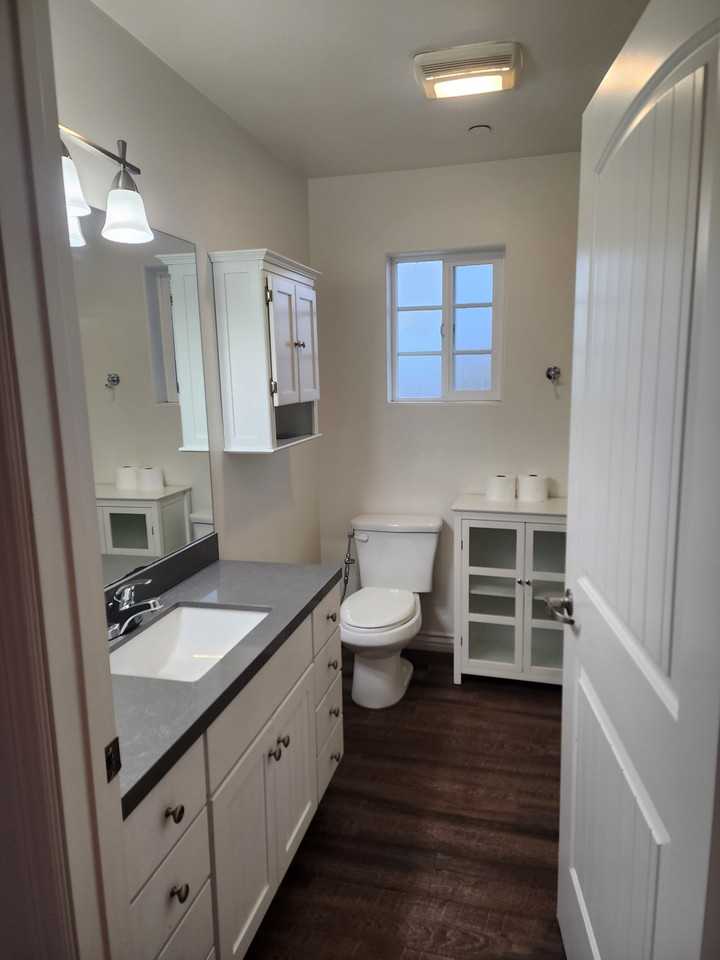 1380 Patricia Ave #2 - Photo 4 of 38