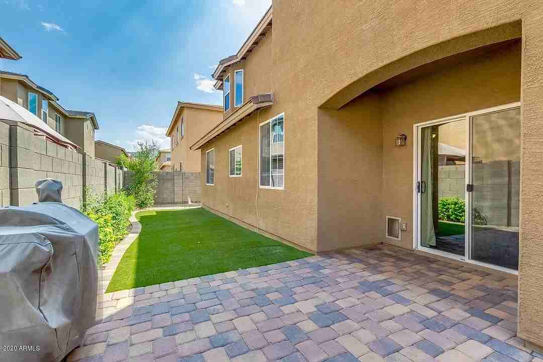 7423 S 27th Way #NA - Photo 3 of 32