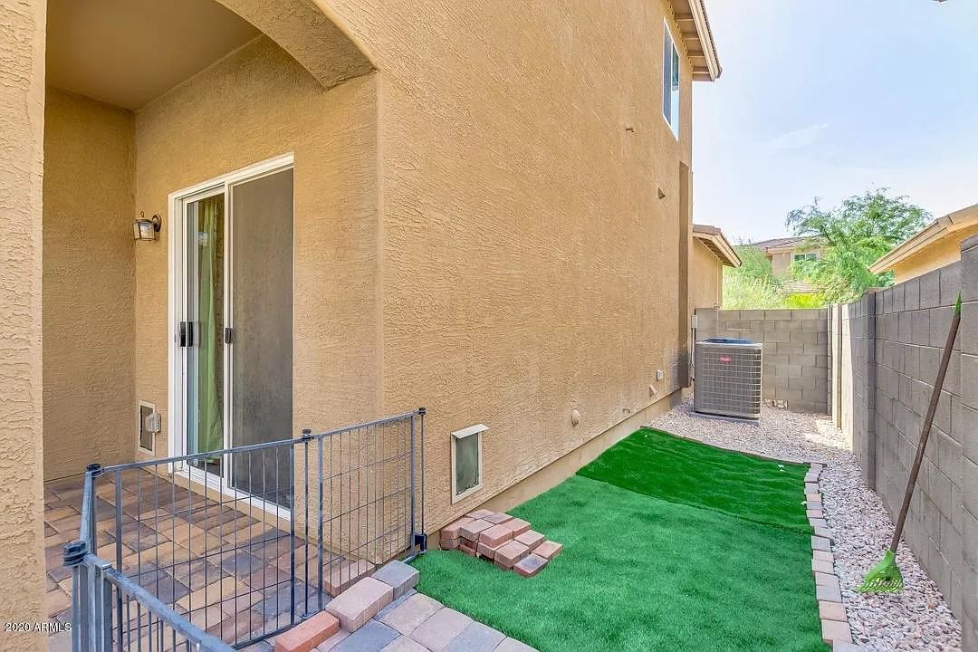 7423 S 27th Way #NA - Photo 5 of 32