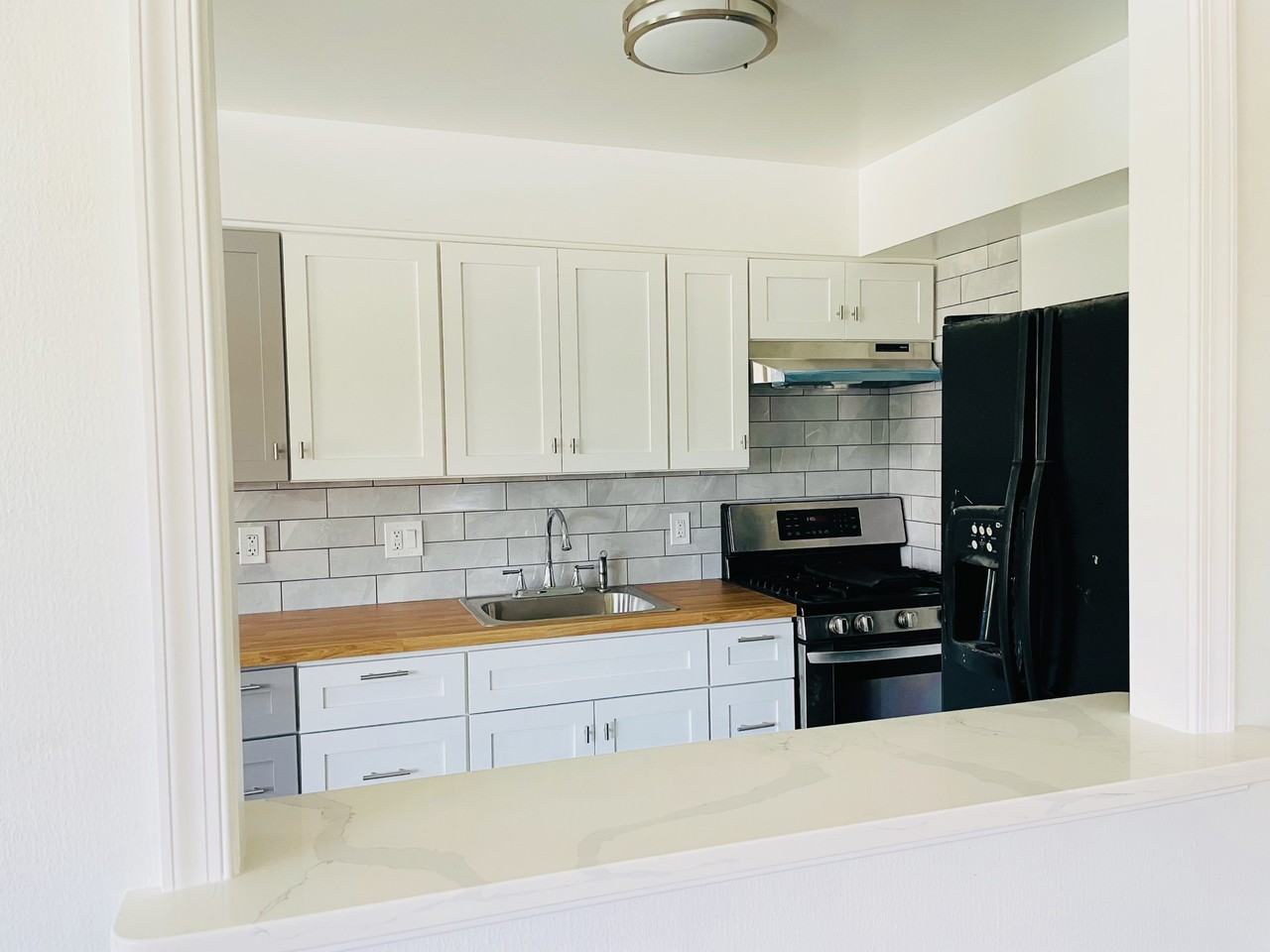 10157 Bridle Rd #2 - Photo 2 of 8