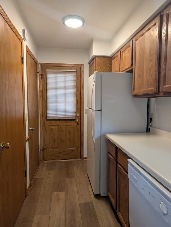 S 6th St #639 - Photo 4 of 17