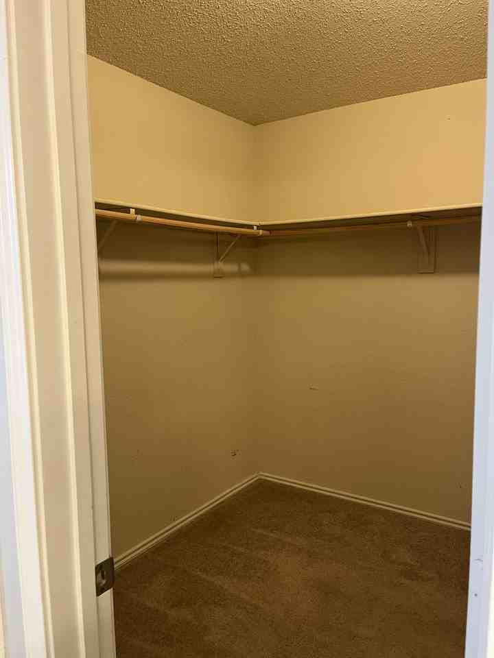 2401 Buffalo Run #NA - Photo 7 of 14